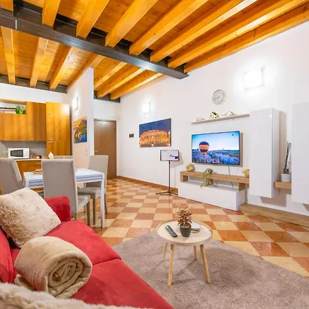 Palace Mazzini Center Apartment *
