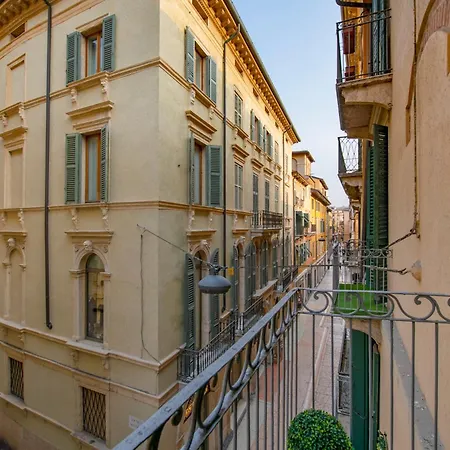 Palace Mazzini Center Apartamento