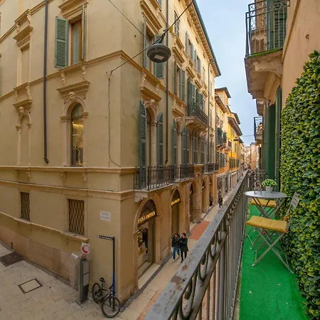 Palace Mazzini Center Apartamento *