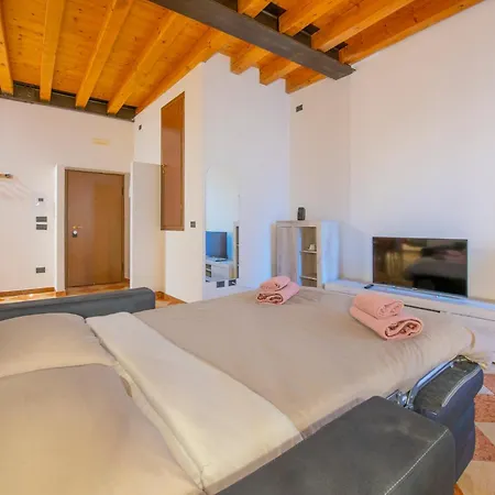 Palace Mazzini Center Apartamento